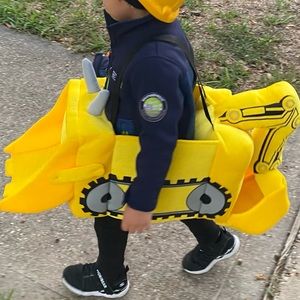 Wearable excavator costume